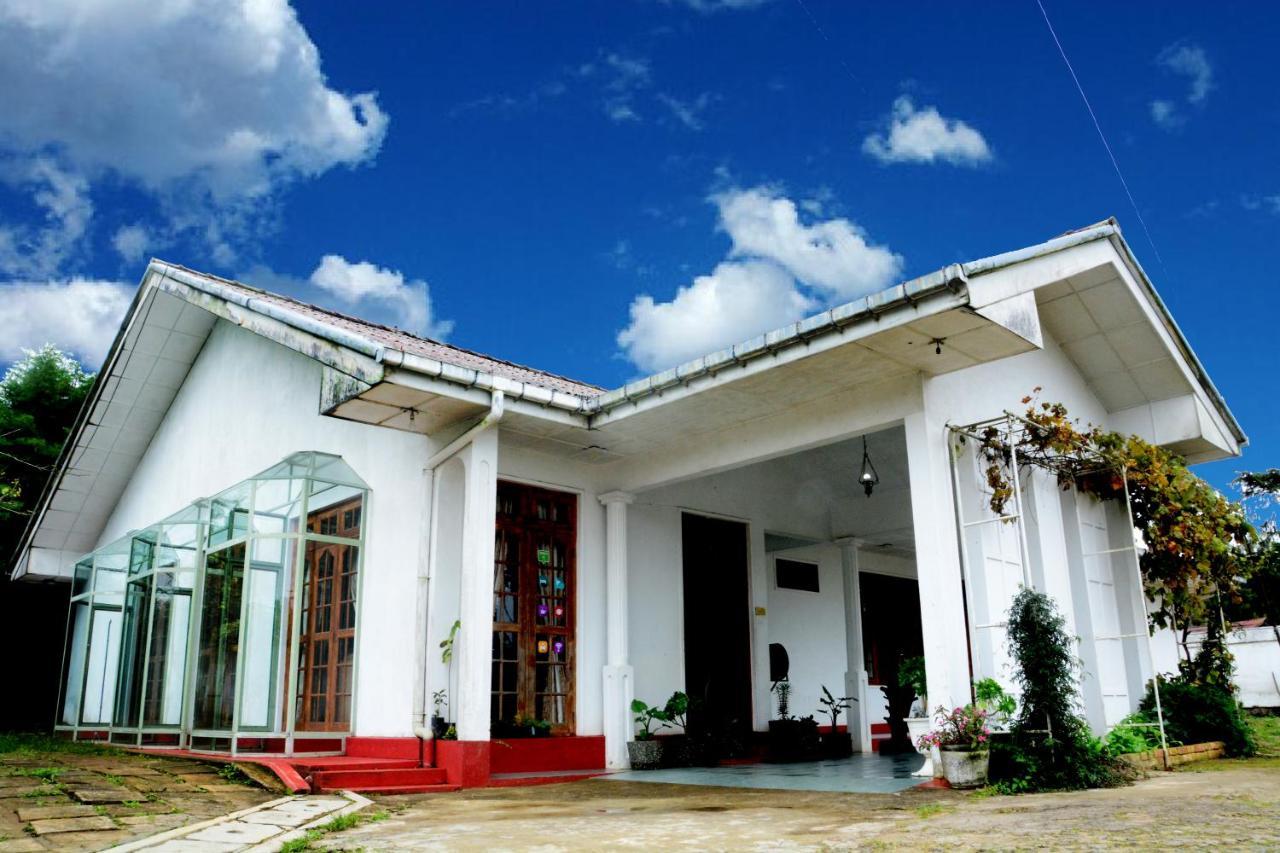 The West Gate Bungalow Nuwara Eliya Exteriér fotografie